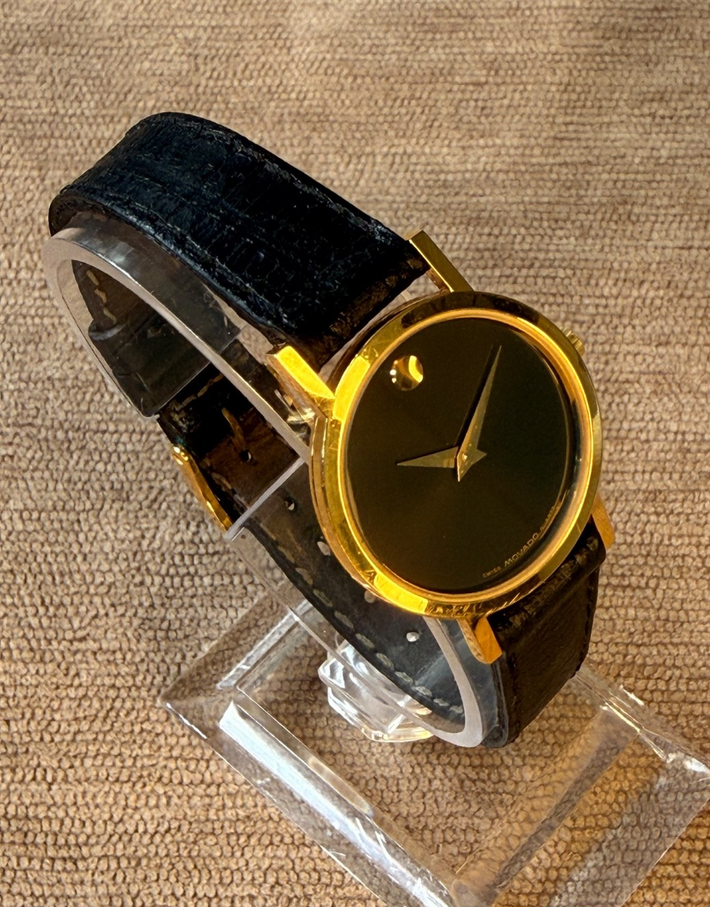 Movado Museum 87.A1.832 Ladies Watch Black Dial Gold Tone Swiss Quartz Serviced