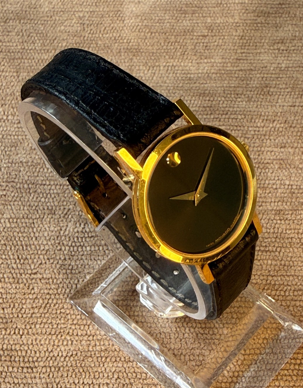 Movado Museum 87.A1.832 Ladies Watch Black Dial Gold Tone Swiss Quartz Serviced