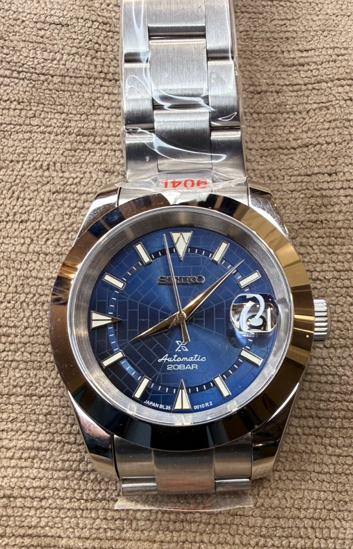 Custom Seiko Mod 39mm Blue Dial NH35 Automatic Oyster Bracelet Exhibition Back