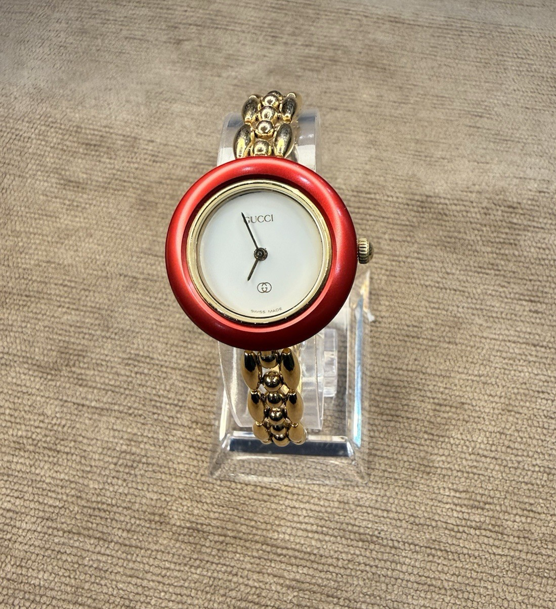 Gucci 1100L Gold bracelet Watch – Swiss Made, serviced, 3 Interchangeable Bezels