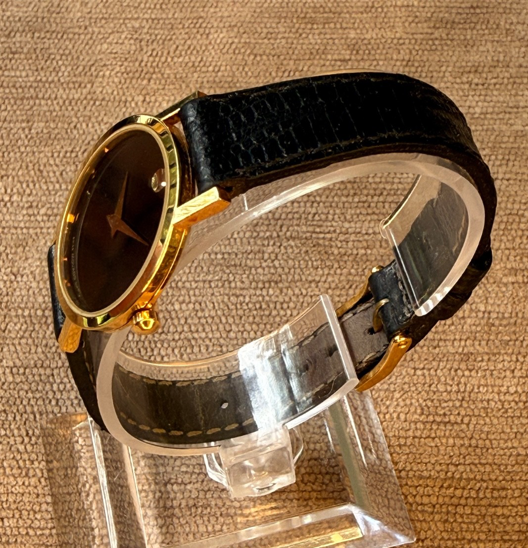 Movado Museum 87.A1.832 Ladies Watch Black Dial Gold Tone Swiss Quartz Serviced