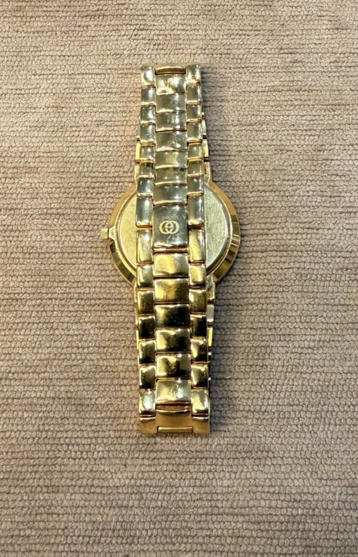Gucci 3300.2 Vintage Gold Plated Quartz Watch – Black Dial – very nice
