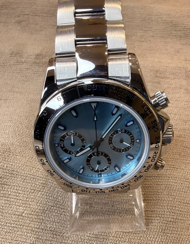 Custom 39mm Ice Blue Chronograph Watch VK63 Mecha-Quartz Steel Tachymeter Oyster