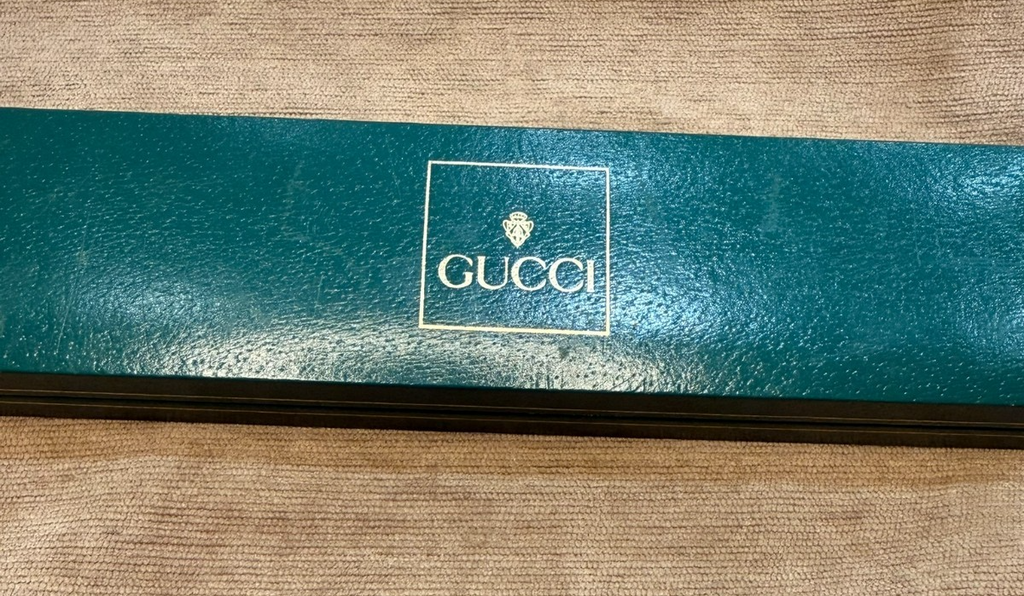 Gucci 3300M Vintage Gold Plated Quartz Watch – Gold Dial – Mint