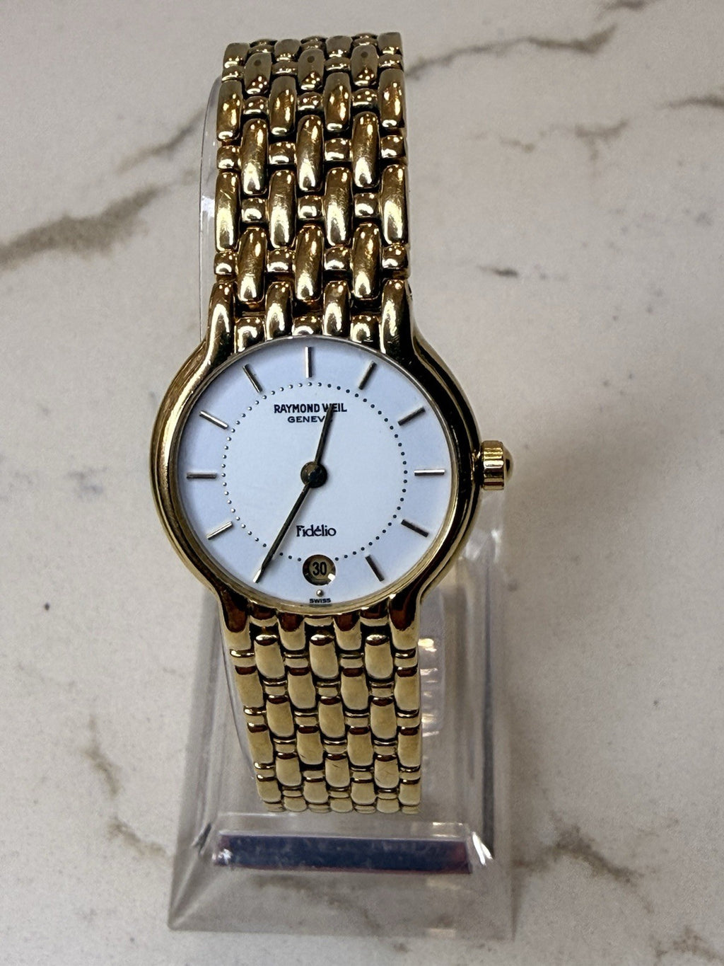 Raymond Weil Fidelio 4702 Women's 18K Gold Plated Swiss Quartz White Dial Date