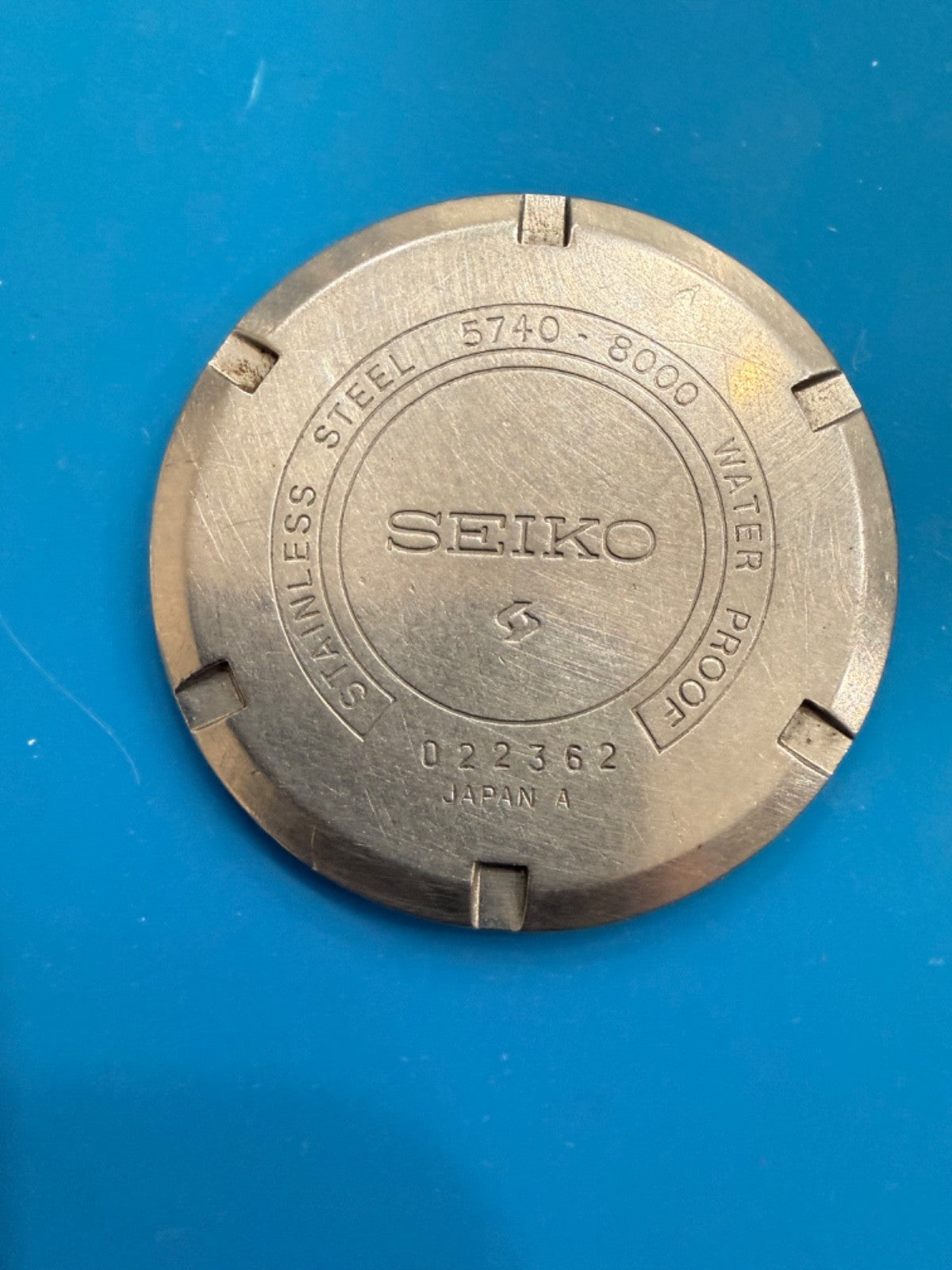 Seiko 5740‑8000 Caseback – Original Vintage – Clean Factory Engraving