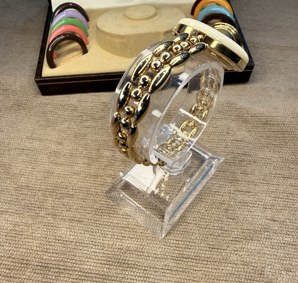Vtg Gucci 1100L Bracelet Watch Set - SERVICED -New Crystal- 11 Bezels