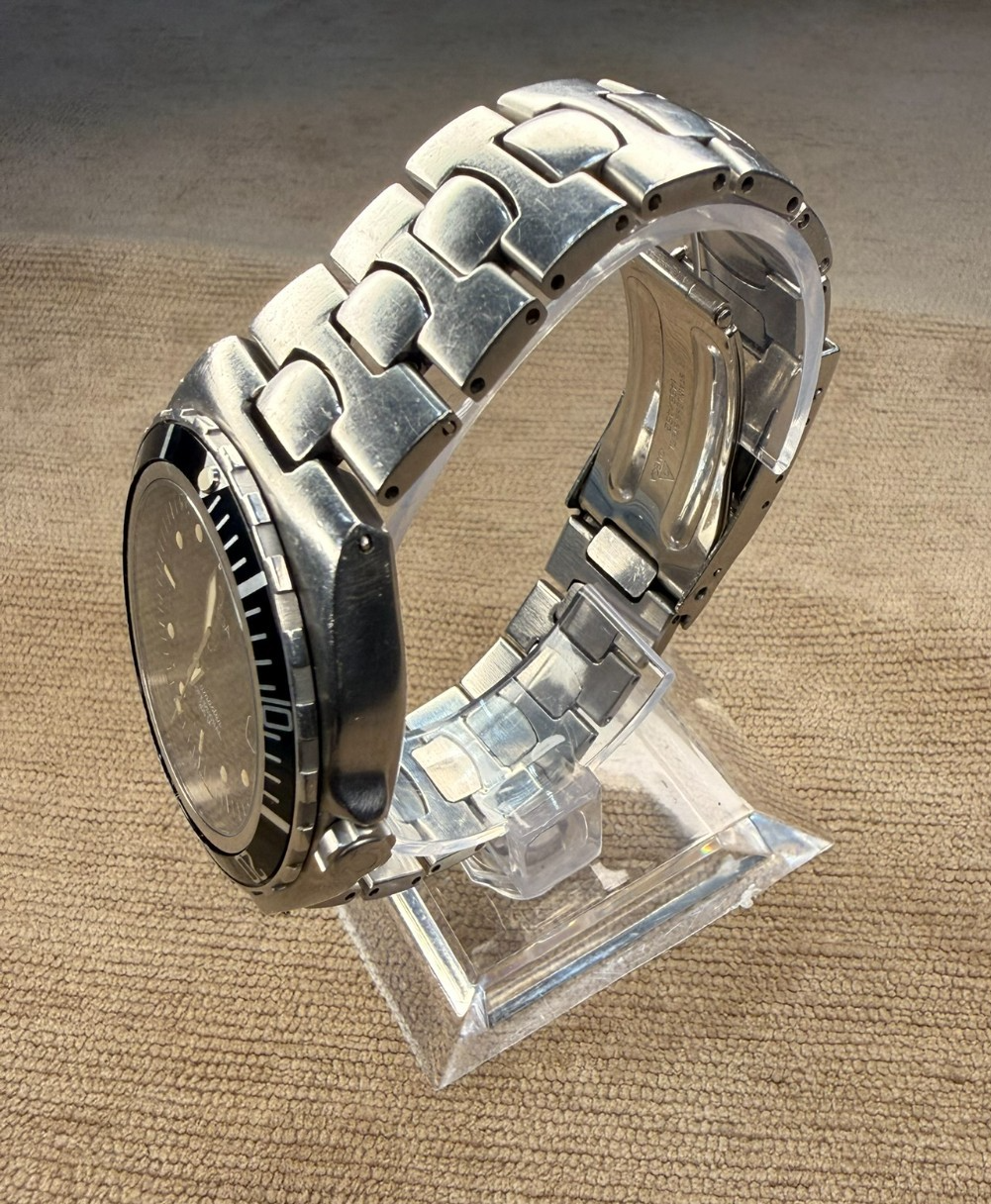 Omega Seamaster Professional 200M Pre-Bond 2810.50 Quartz Box Papers 1991