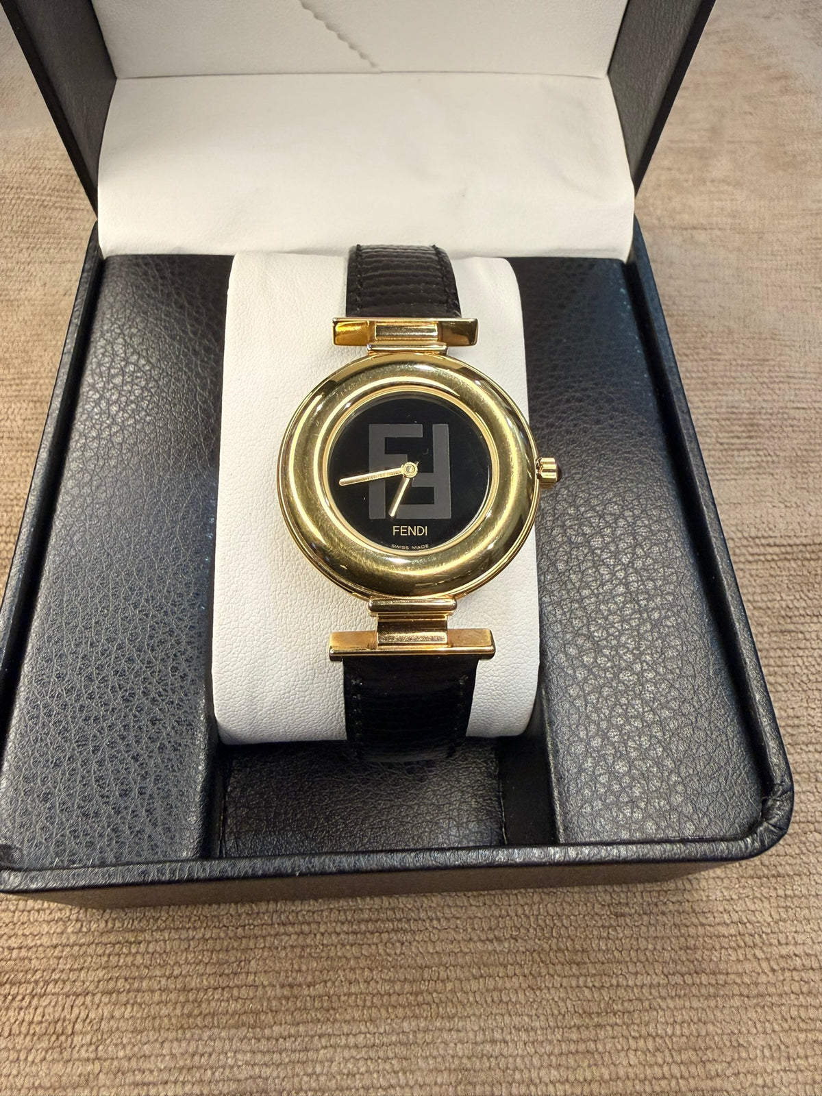 Fendi Orologi 320G Vintage Swiss Unisex 32mm – Gold Domed Bezel, Black Dial, Unworn